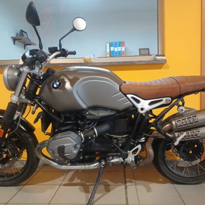 BMW 1200 NINET